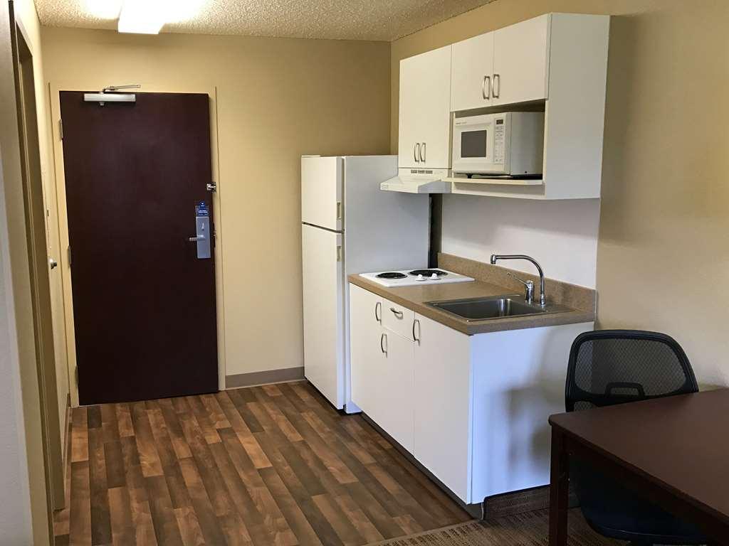 Extended Stay America Suites - Boise - Airport Room photo